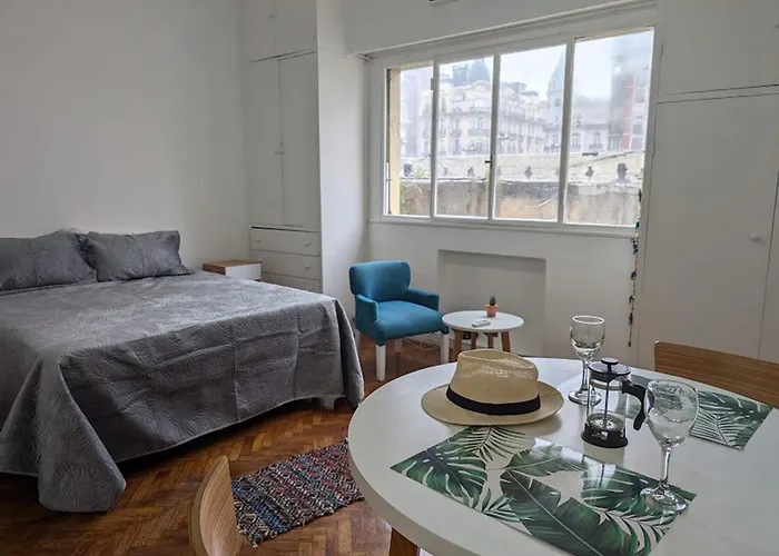Apartamento Central Muy Luminoso